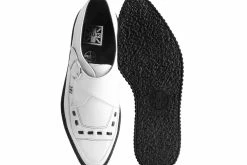 A3018 White TUKskin⢠Buckle Pointed Creeper