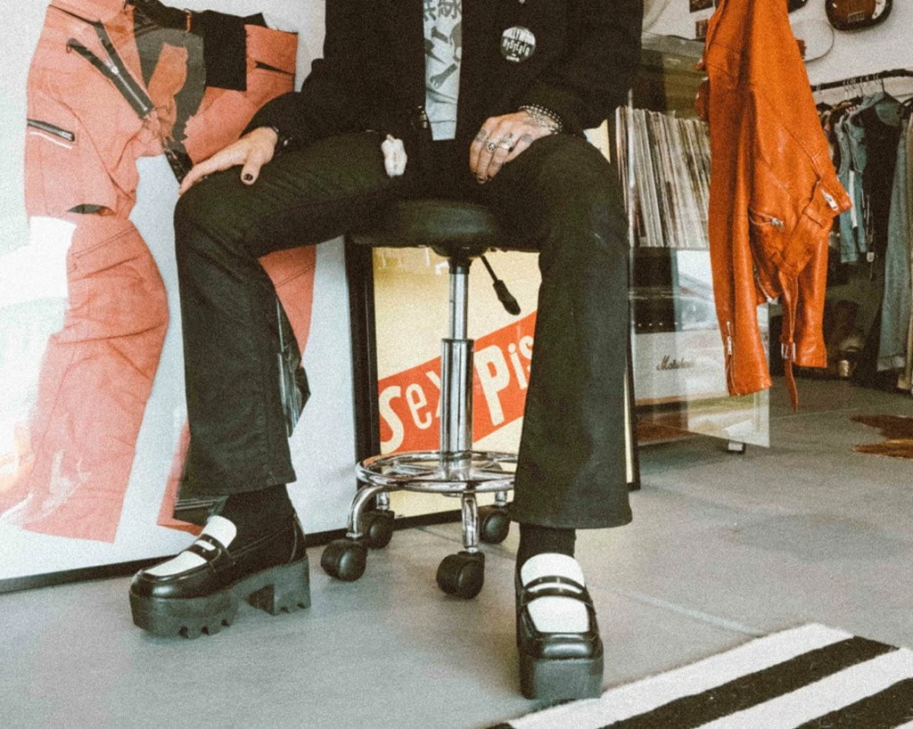 A3085L New Arrivals Black & White Dress TUKskin⢠Square Nosebleed Loafer