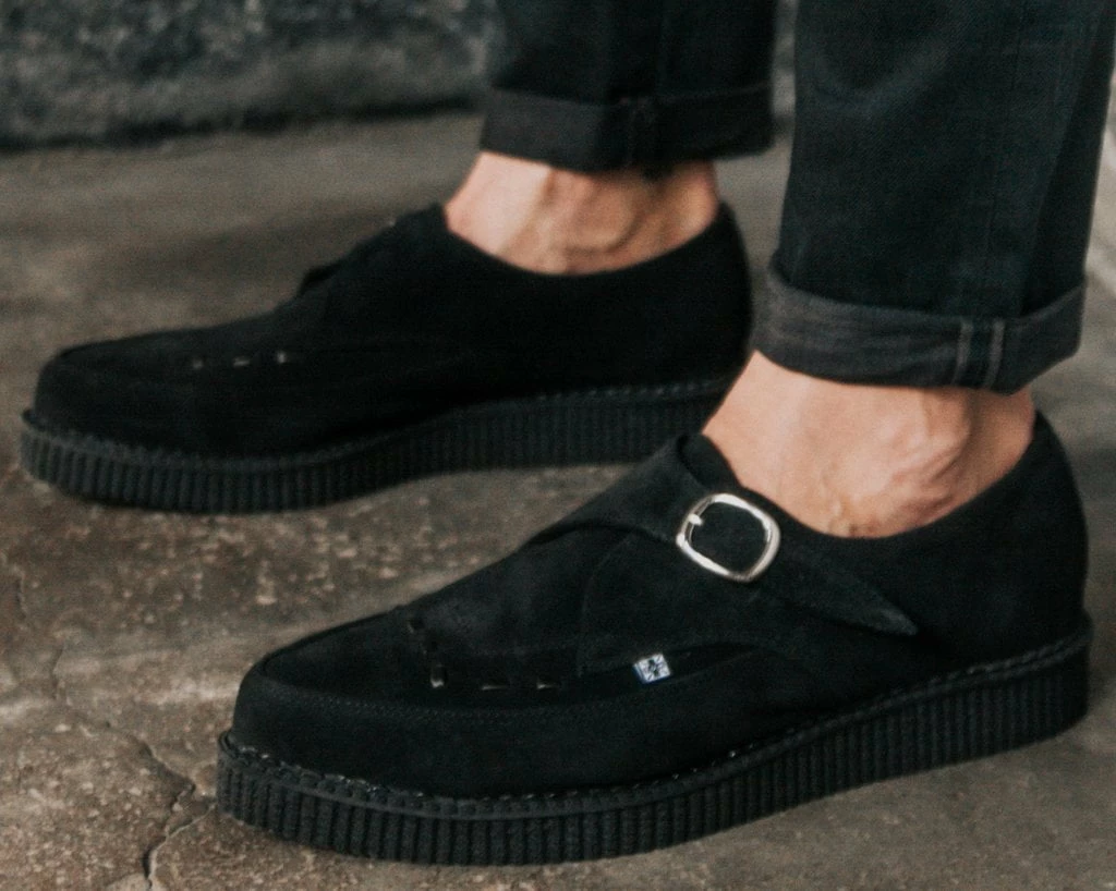 A8139 Suede Pointed Buckle Creeper