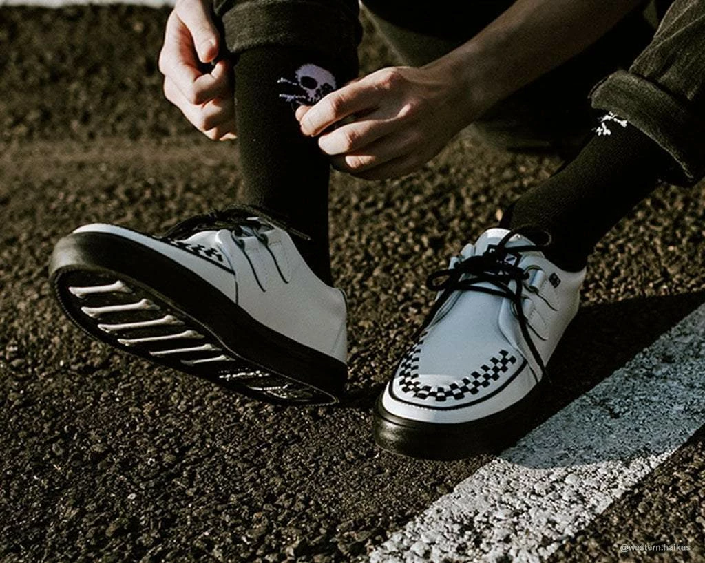 A9179 Women White Leather D-Ring VLK Sneaker