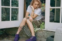 A9494 Women Ultra Violet 3-Buckle Pointed Creeper Boot