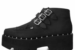 A9559 Women Black 3-Buckle Pointed Dino Lug Sole Boot