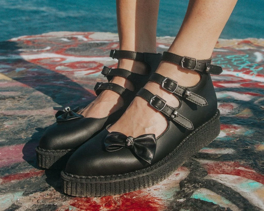 A9911L Black Tukskin⢠3-Strap Pointed Skull Bow Mary Jane
