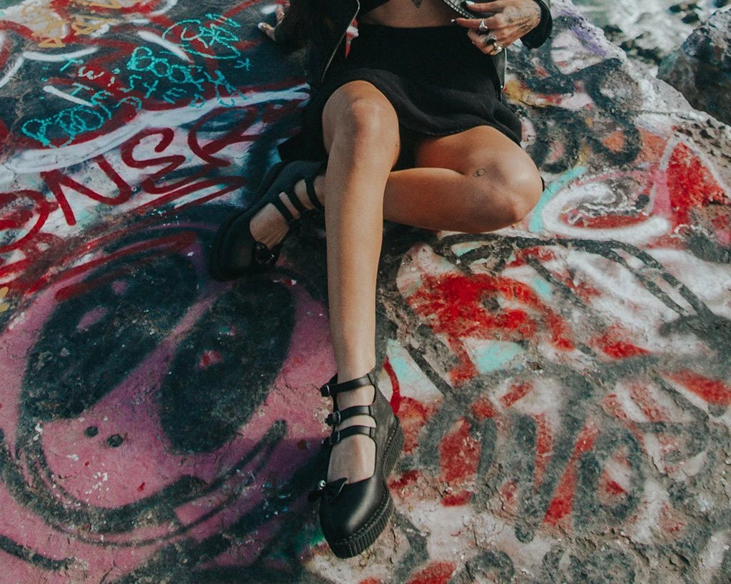 A9911L Black Tukskin⢠3-Strap Pointed Skull Bow Mary Jane