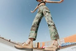 F9955 Women Tan Natural Brush-Off Viva II Sandal