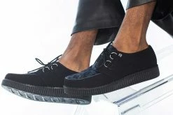 F9976 Women Black & Navy Leopard D-Ring-Creeper