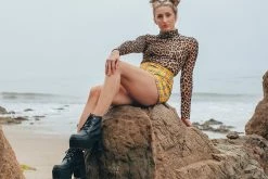 A8663L Distressed Ankle Nosebleed Boot Women