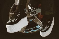 S3081 Black Suede White Interlace Stratocreeper New Arrivals