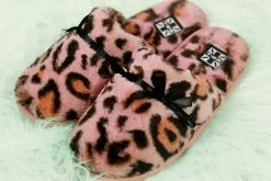 SL02 Pink Leopard Bow Slipper