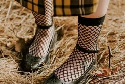 TSK1016 Black Fishnet Crew Sock Vegan