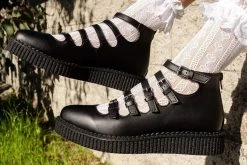 TSK1070 White Lace Crew Sock Women