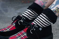 TSK1097 Womens Black White Stripe Sock