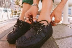 V3011 Black Glitter D-Ring Mondo Creeper Women