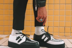 V9904 Black & White Split Personality Creeper Women