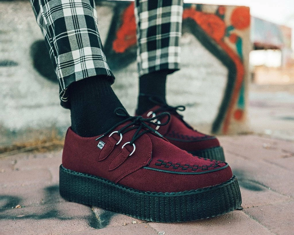 V9921 Women Burgundy Faux Suede Interlace Mondo Creeper