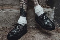 V9923 Black & Silver Rose Print D-Ring Mondo Creeper Women